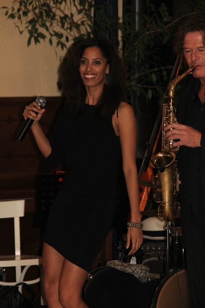 Weihnachtsball   082.jpg